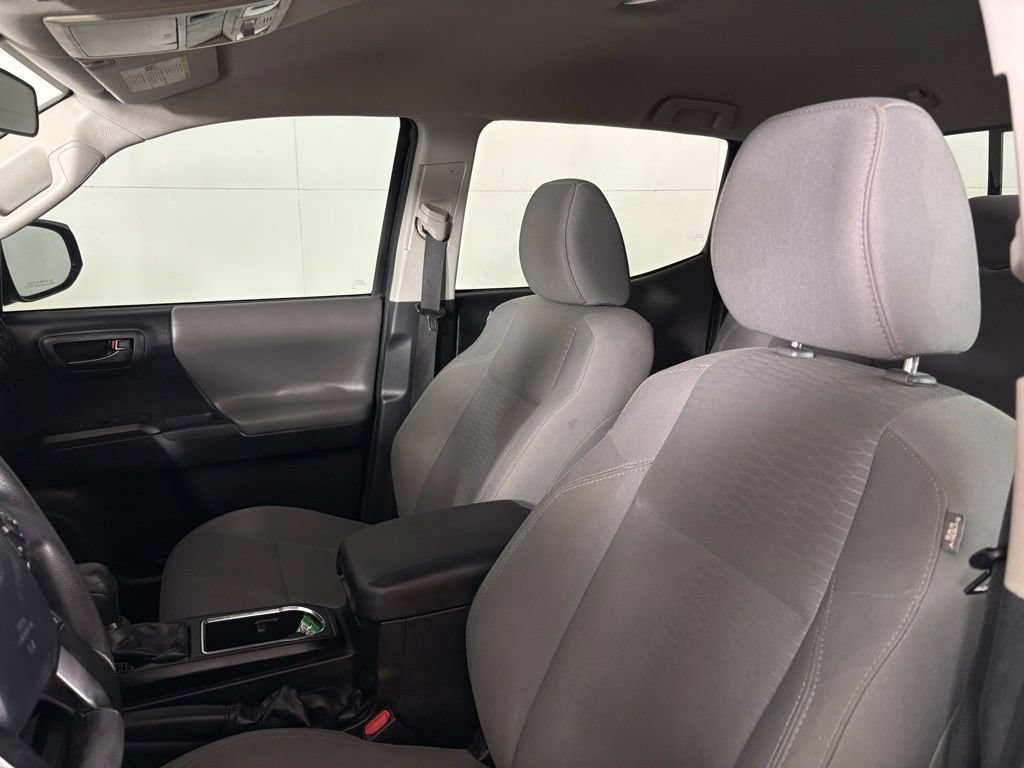 Used 2018 Toyota Tacoma SR w/ SR Convenience Package AWD/4WD image 20