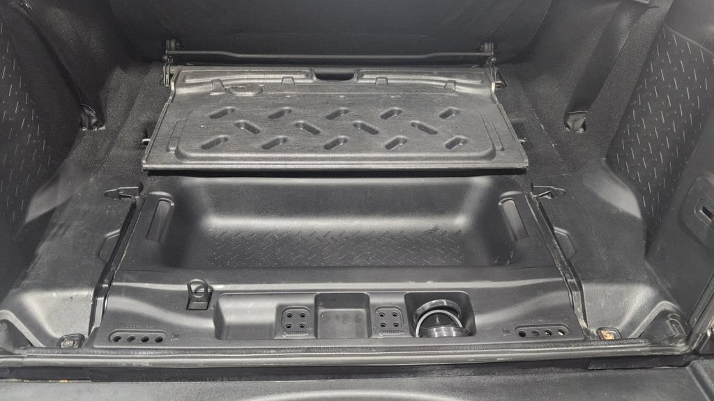 Used 2016 Jeep Wrangler Sport AWD/4WD image 21