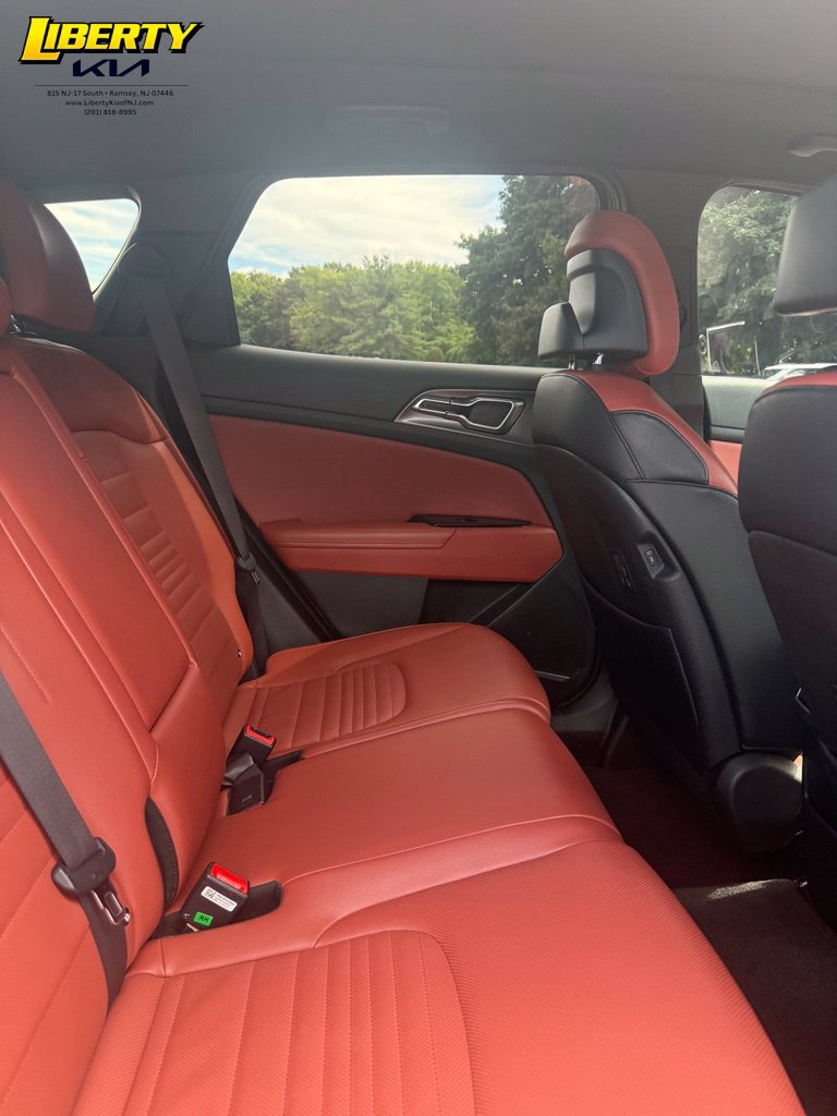 Used 2024 Kia Sportage SX AWD/4WD image 10