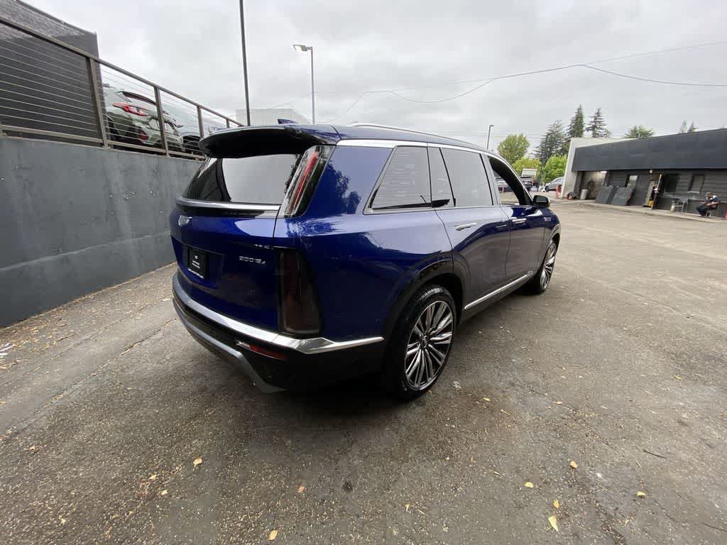 Certified 2026 Cadillac Vistiq Premium Luxury AWD/4WD image 6
