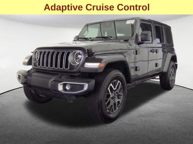 Used 2026 Jeep Wrangler Unlimited Sahara AWD/4WD image 5