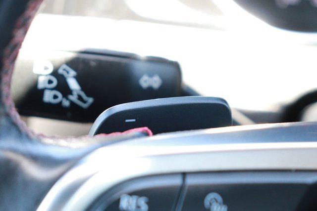 Used 2018 Volkswagen GTI SE FWD image 19
