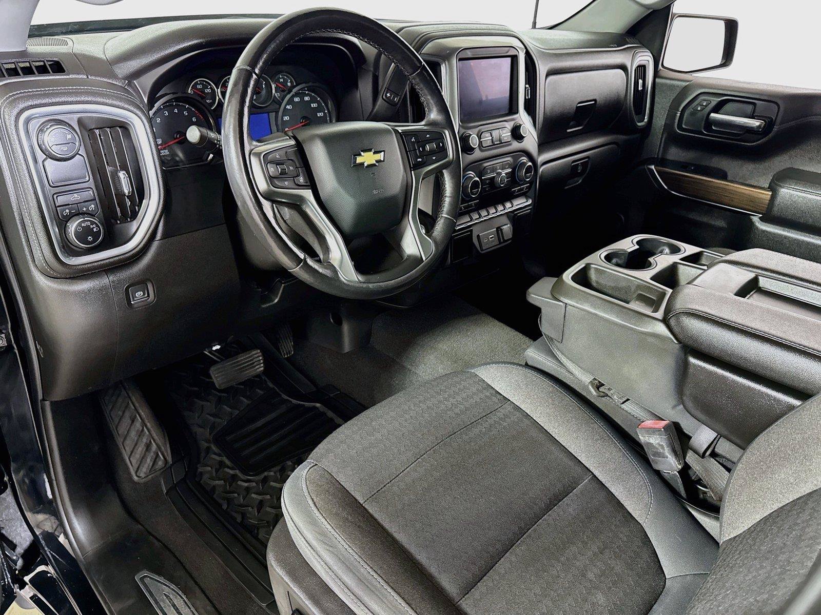 Used 2019 Chevrolet Silverado 1500 LT w/ Texas Edition RWD image 7