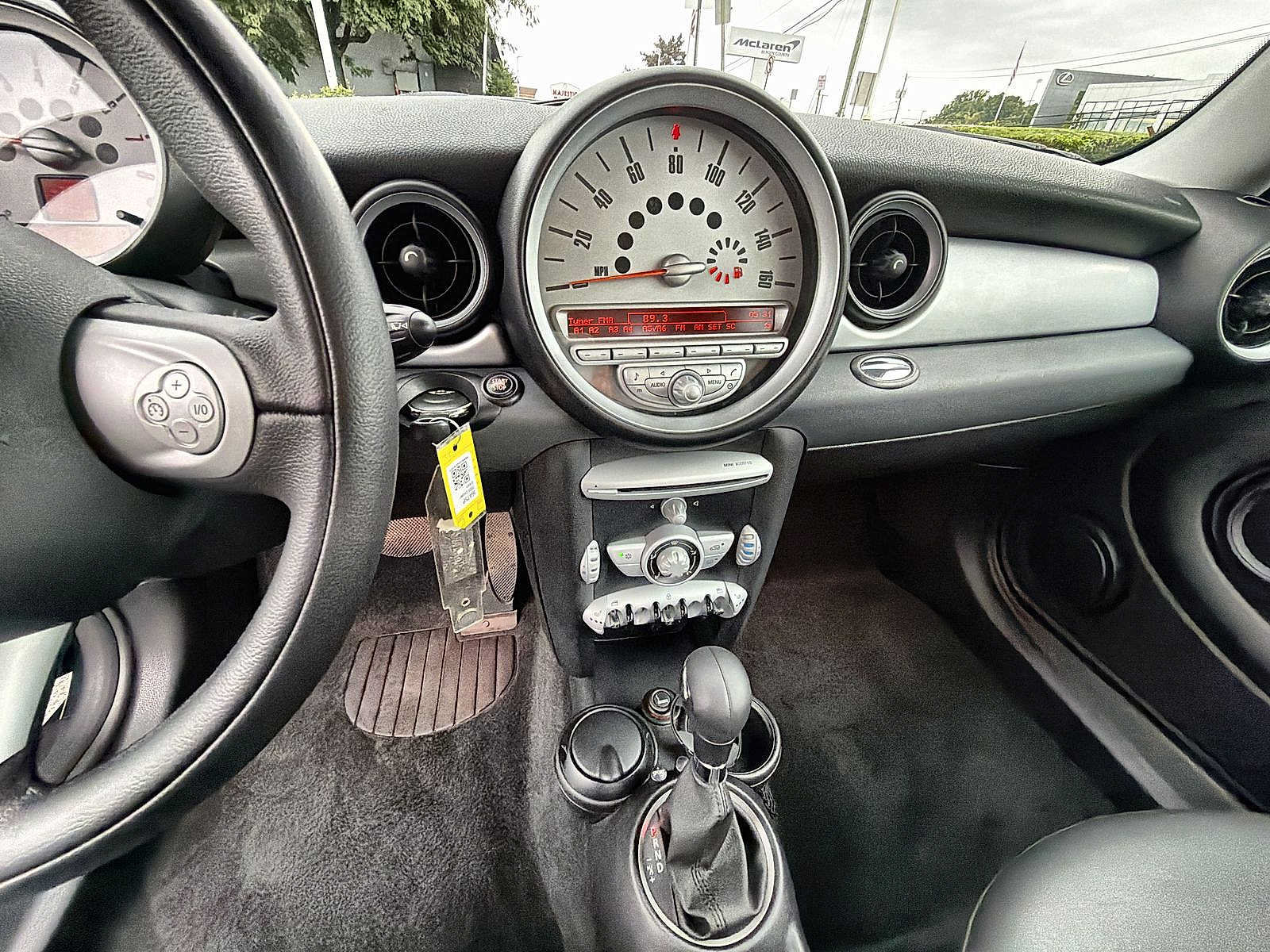 Used 2009 MINI Cooper Hardtop FWD image 24