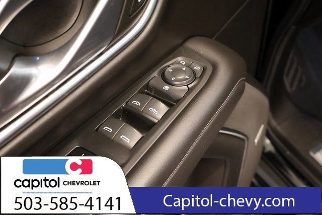 Used 2021 Chevrolet Suburban LT image 10