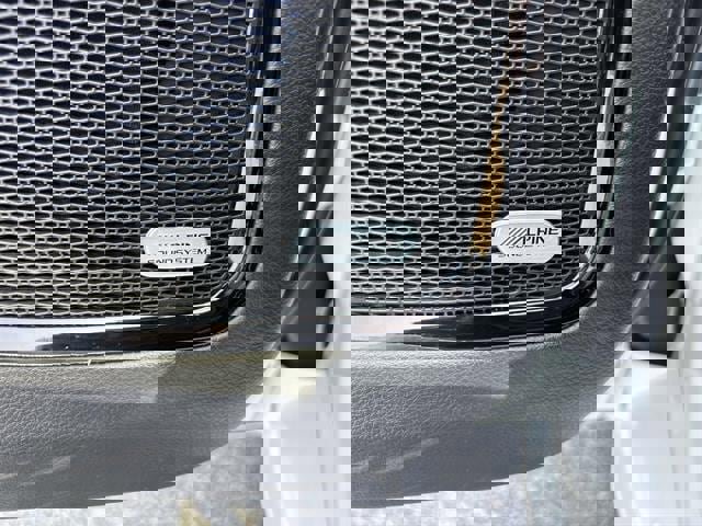 Certified 2024 Jeep Compass Limited w/ High Altitude Package image 18