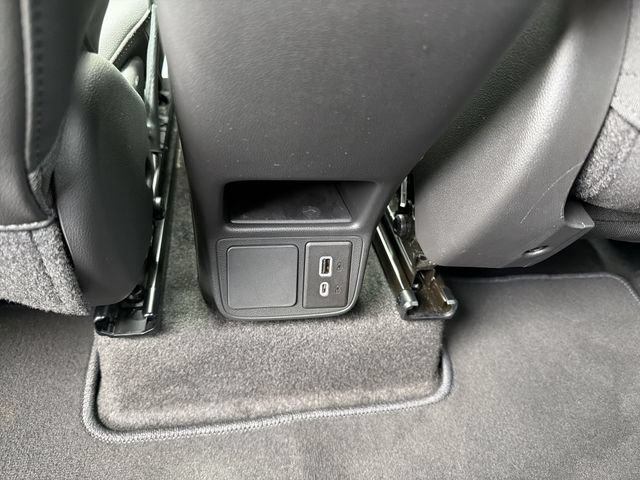 Used 2023 Buick Encore GX Select w/ Sport Touring Package FWD image 20