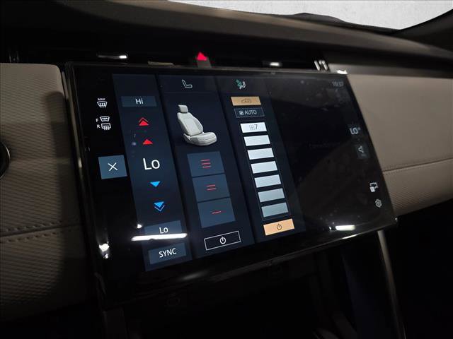 New 2026 Land Rover Discovery Sport Landmark AWD/4WD image 23