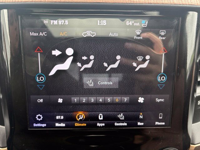 Used 2019 RAM 1500 Laramie Longhorn w/ Off-Road Group AWD/4WD image 7