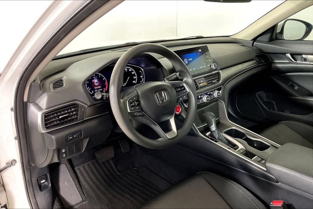 Used 2019 Honda Accord LX image 14