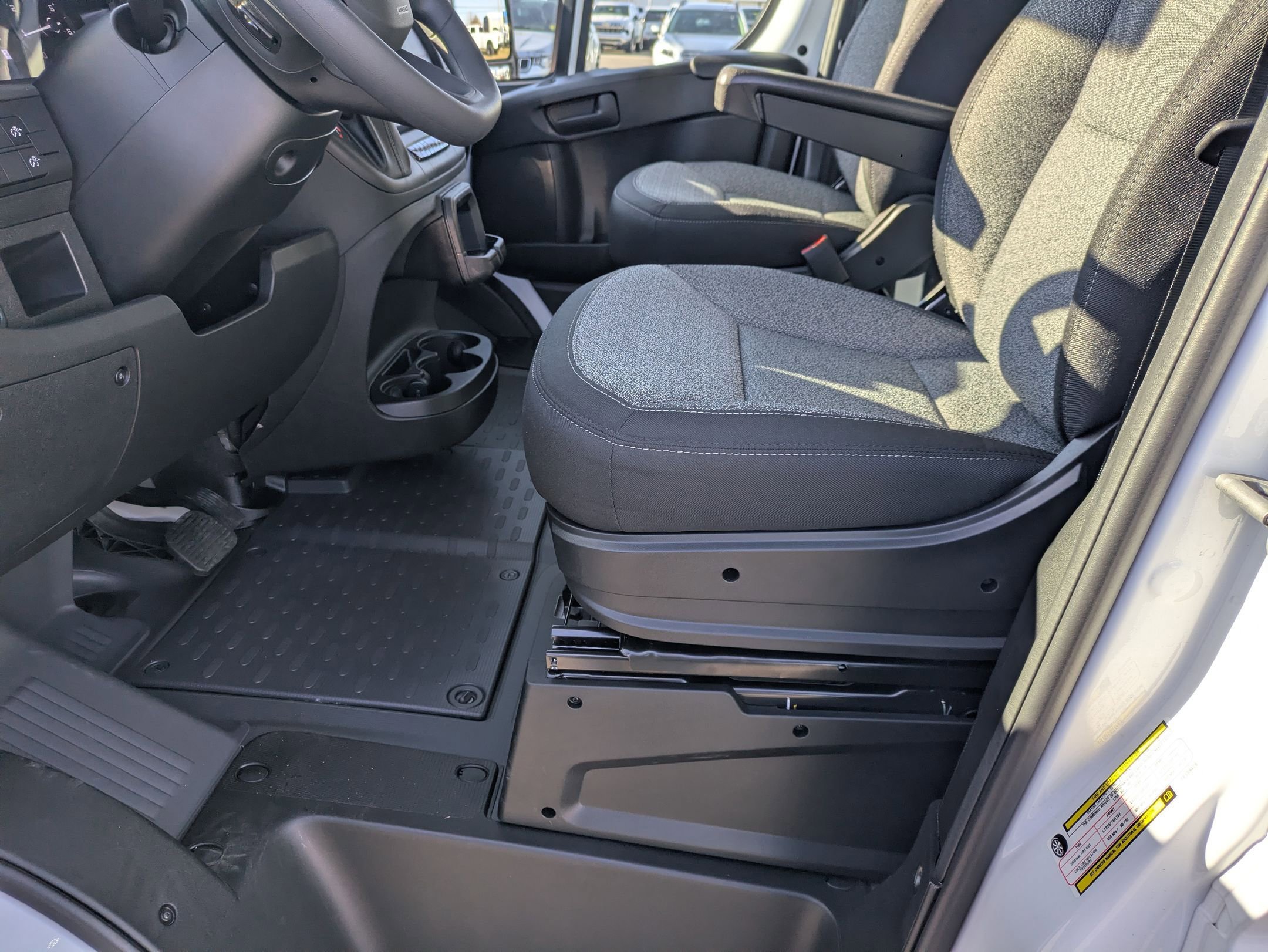 New 2026 RAM ProMaster 1500 w/ Convenience Group FWD image 12