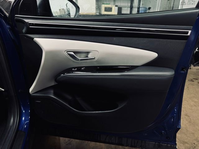 Used 2023 Hyundai Tucson Limited image 17