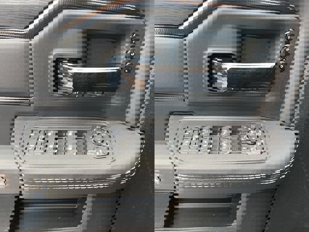 New 2026 RAM 2500 Rebel w/ Rebel Level 2 Equipment Group image 21