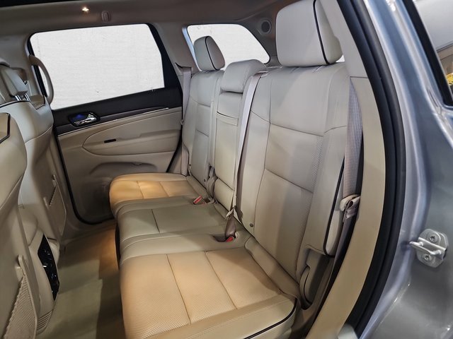 Used 2020 Jeep Grand Cherokee Overland image 14