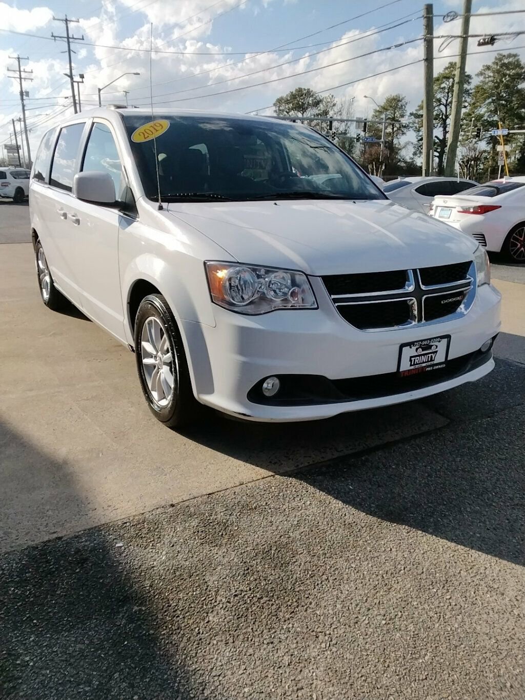 Used 2019 Dodge Grand Caravan SXT image 6