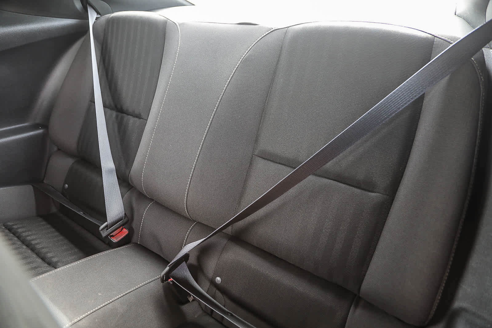 Used 2015 Chevrolet Camaro LS RWD image 19