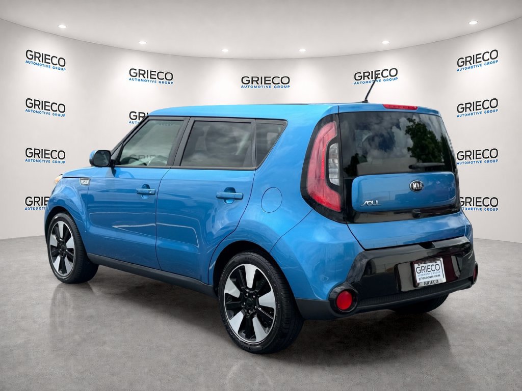 Used 2016 Kia Soul + w/ Designer's Package FWD image 5