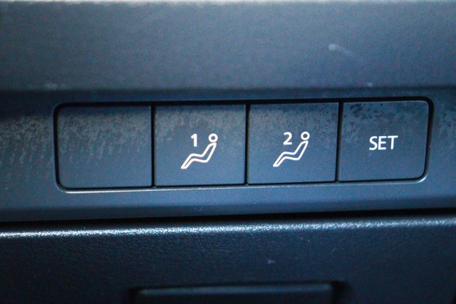 Used 2023 MAZDA MAZDA3 s image 25