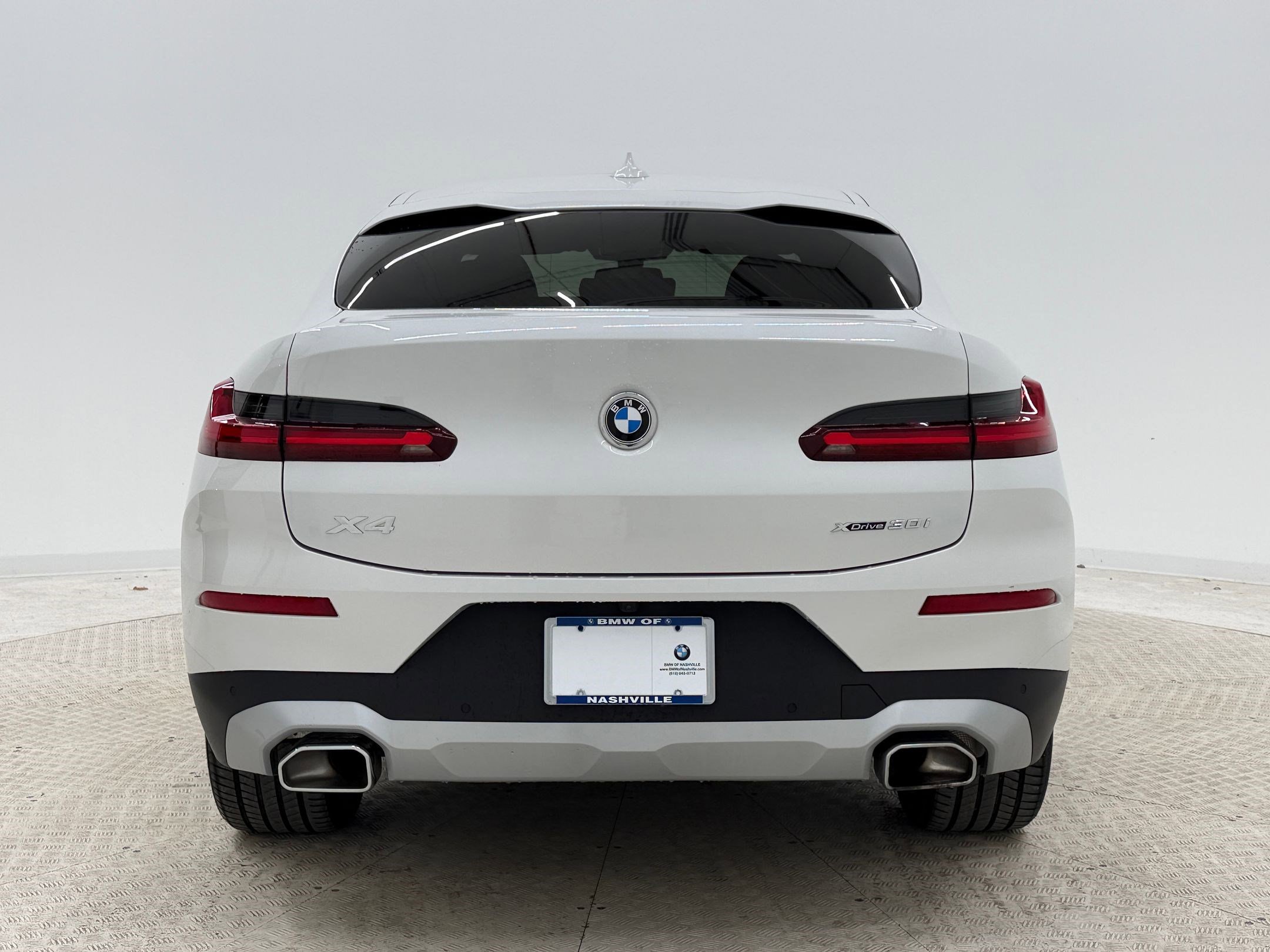 Certified 2025 BMW X4 xDrive30i w/ Premium Package image 10