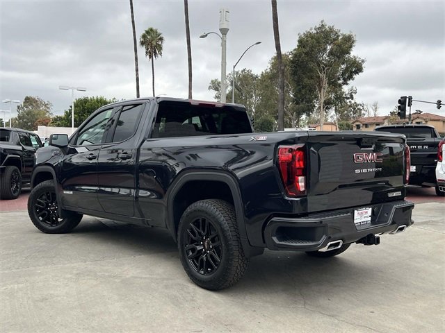 New 2026 GMC Sierra 1500 Elevation w/ LPO, Elevation Black Package image 5