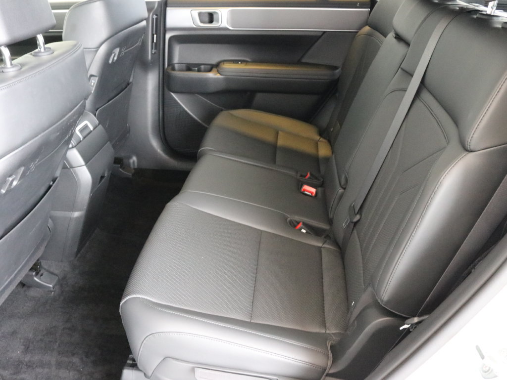 Used 2024 Hyundai Santa Fe XRT AWD/4WD image 27