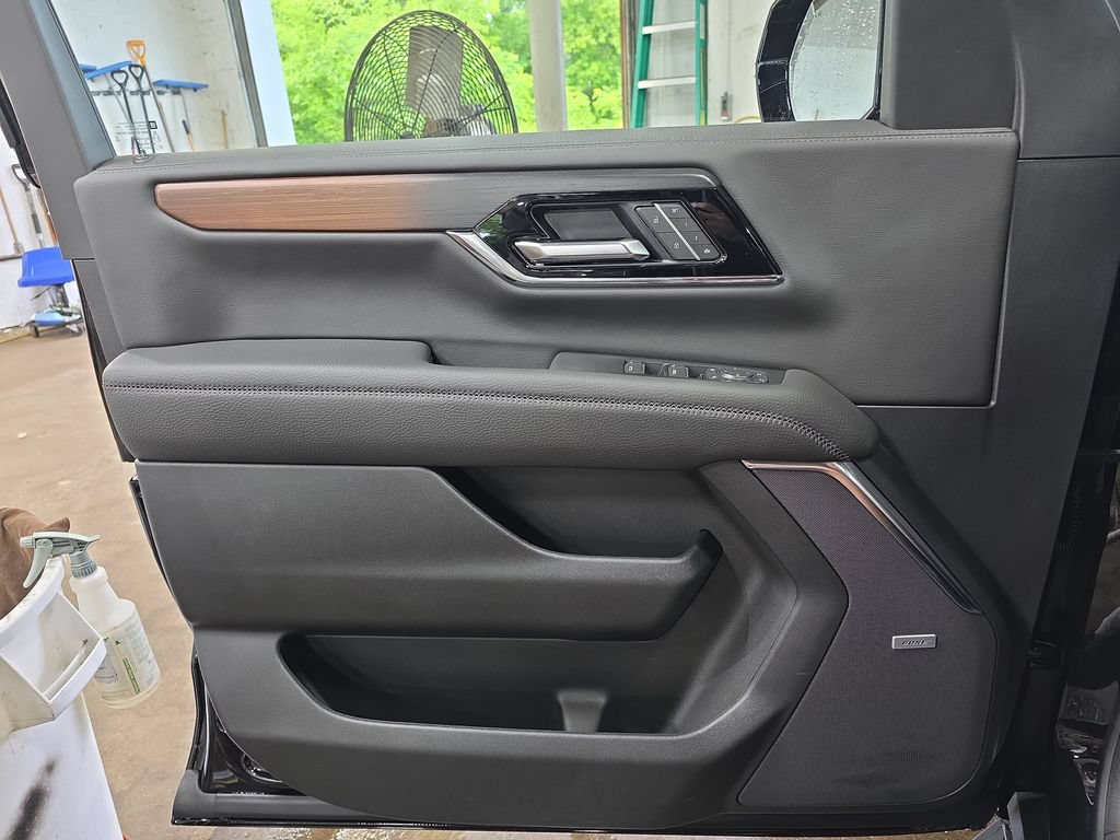 New 2026 GMC Yukon Denali w/ Advanced Technology Package AWD/4WD image 24