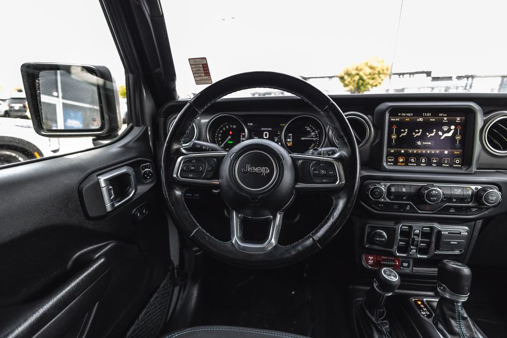Used 2023 Jeep Wrangler Unlimited Rubicon 4xe w/ Cold Weather Group AWD/4WD image 25