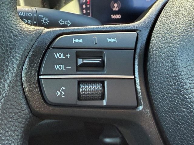 Used 2023 Honda Accord LX image 13