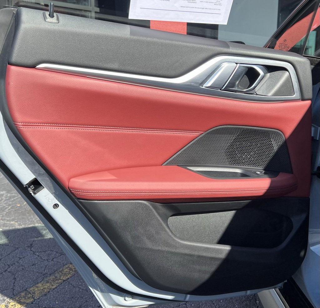 Used 2023 BMW i4 eDrive40 w/ M Sport Package image 15