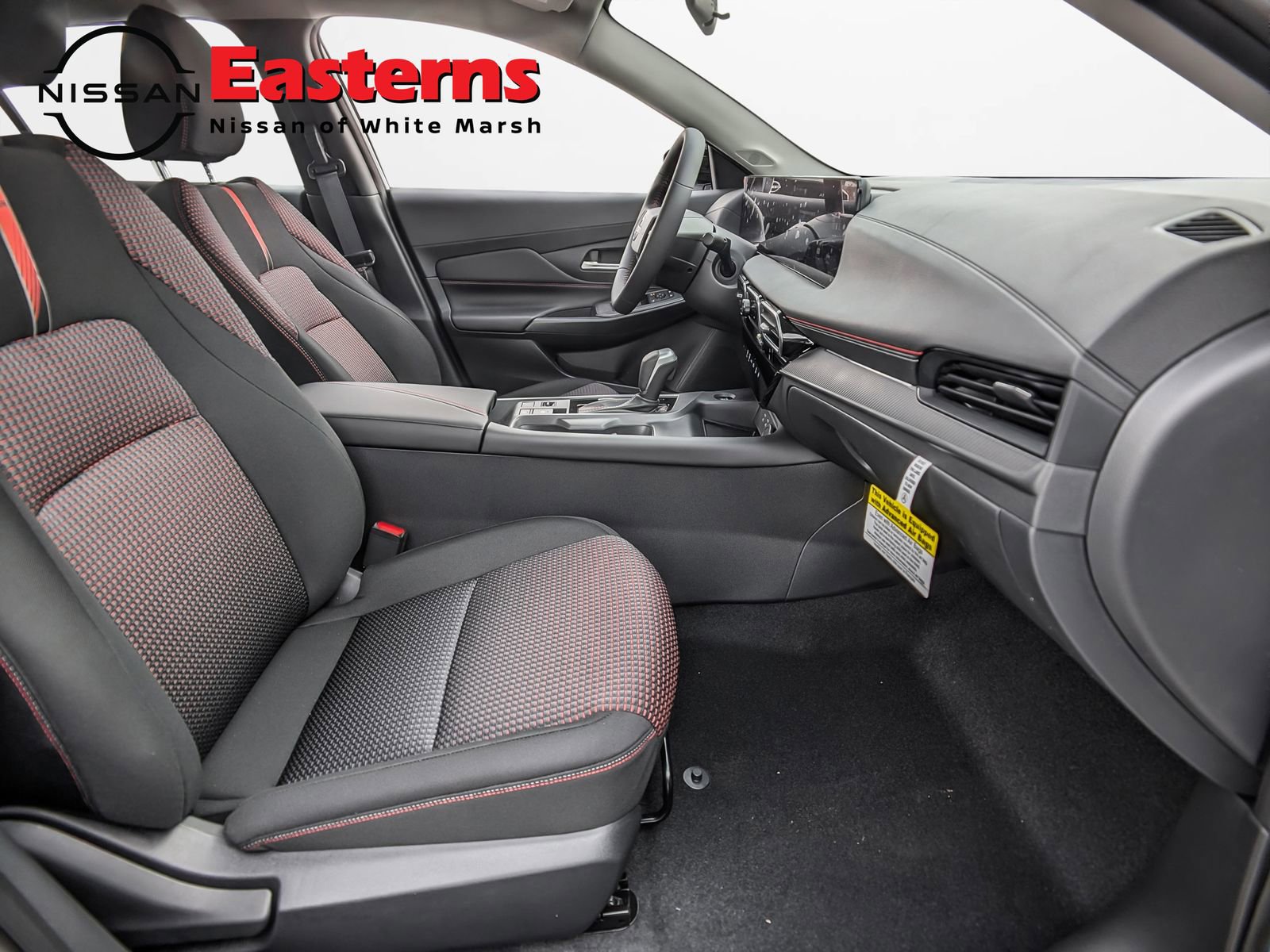 New 2026 Nissan Sentra SR w/ Floor Mat Package FWD image 22