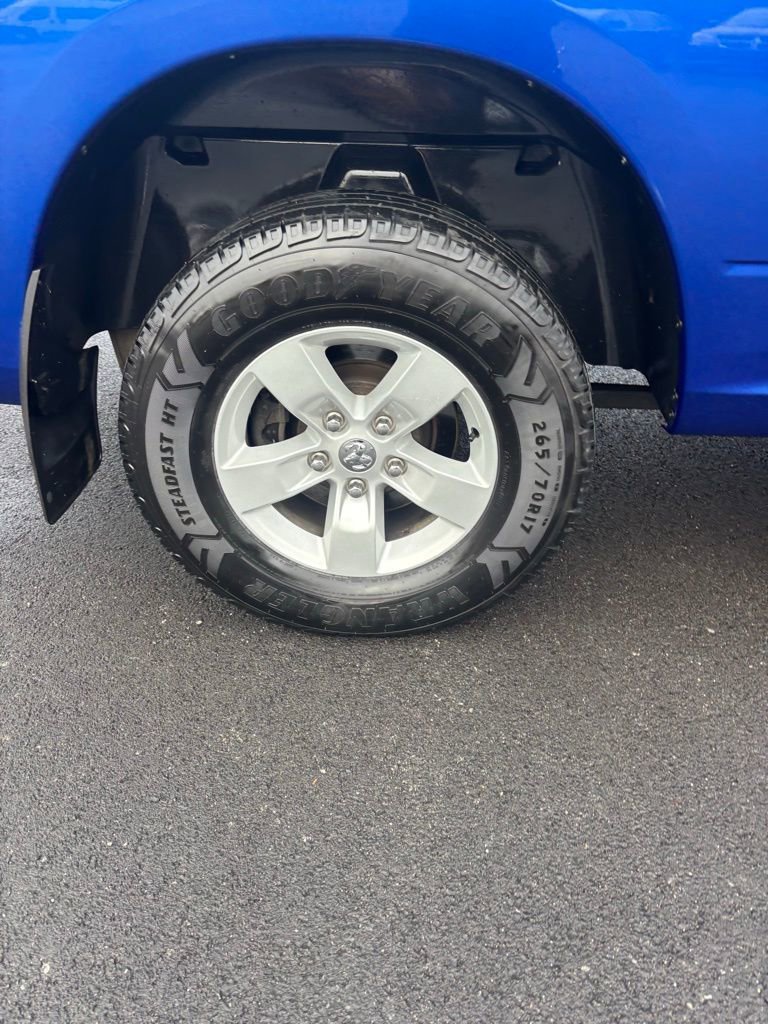 Used 2019 RAM 1500 Express image 24