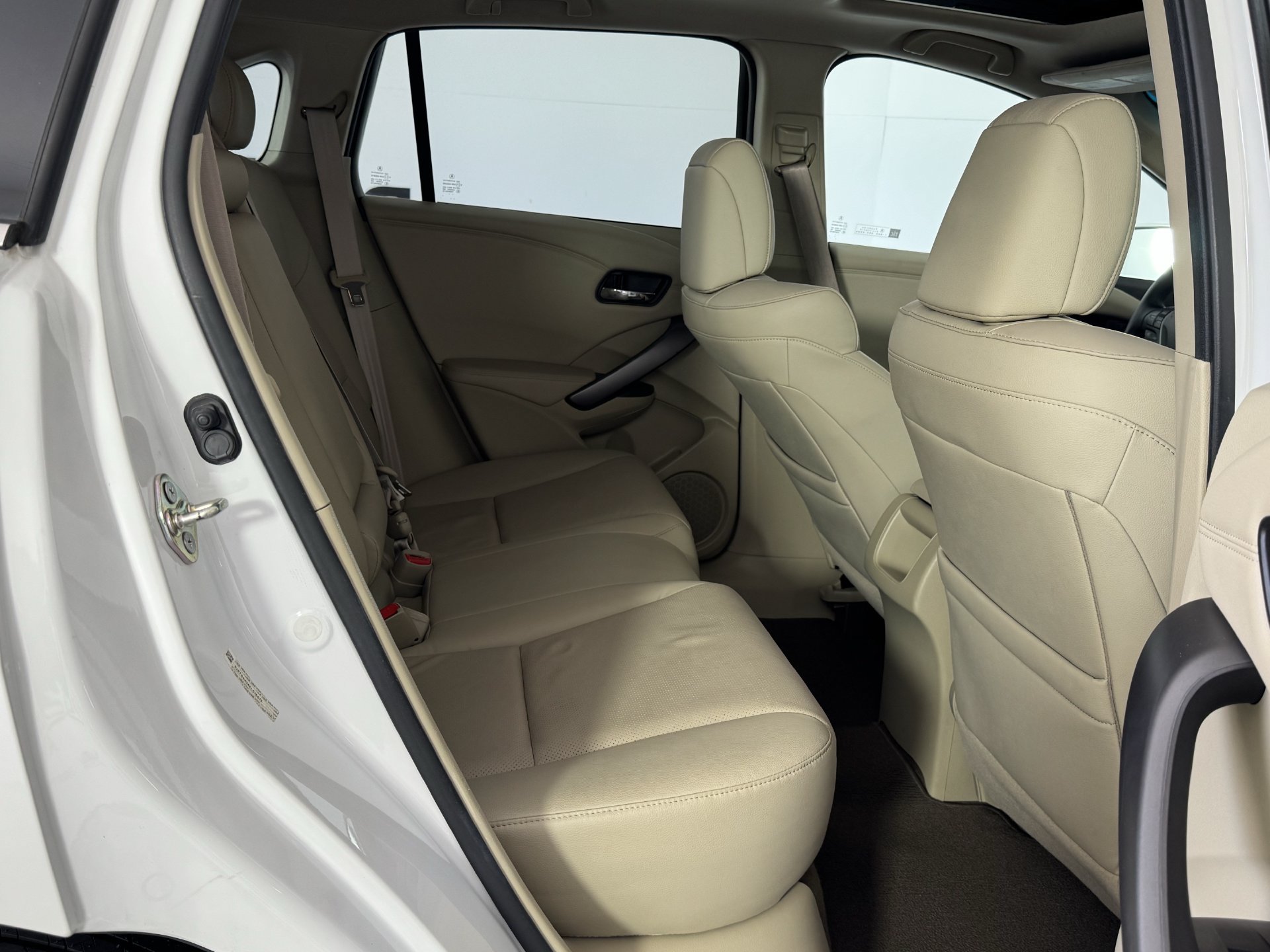 Used 2014 Acura RDX AWD image 17