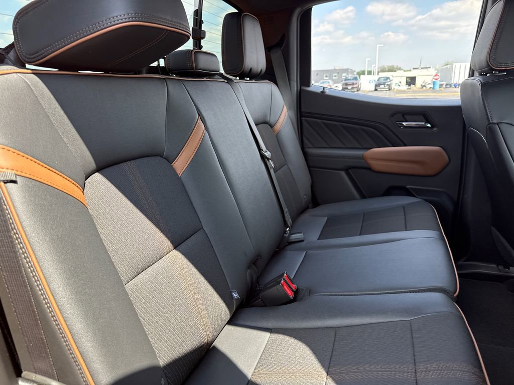 New 2026 GMC Canyon AT4 AWD/4WD image 35