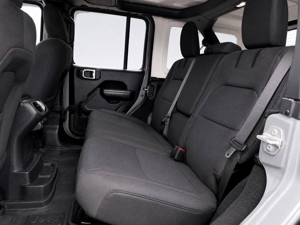 Used 2023 Jeep Wrangler Unlimited w/ Cold Weather Group AWD/4WD image 21