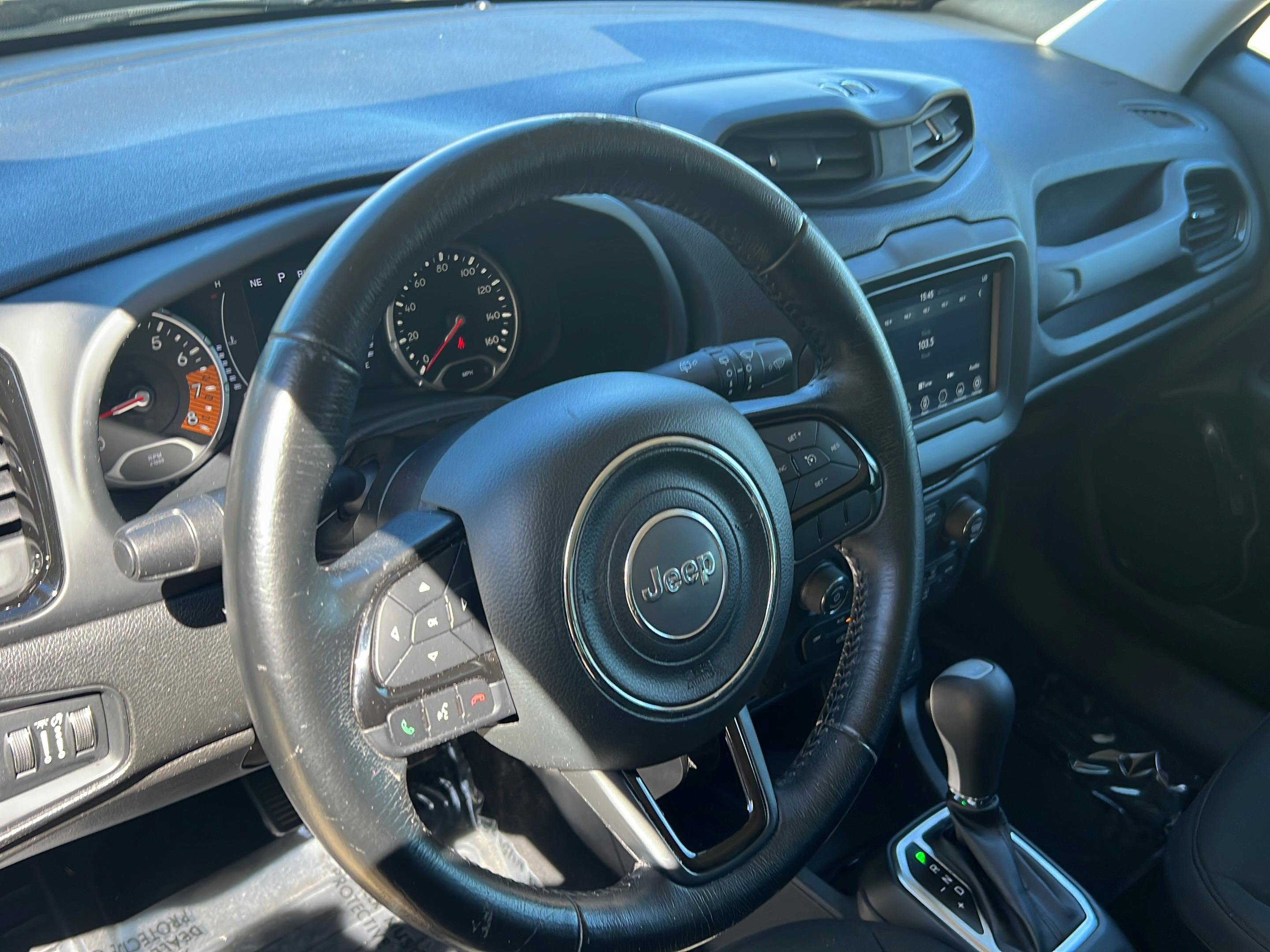 Used 2020 Jeep Renegade Altitude FWD image 9