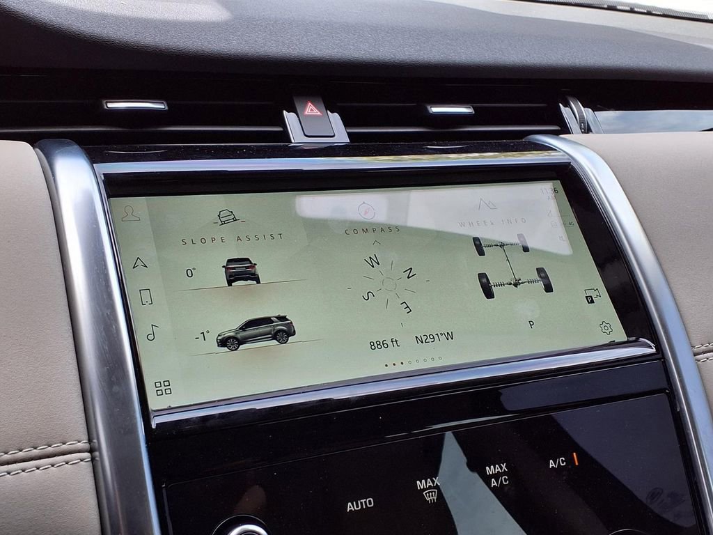 Used 2023 Land Rover Discovery Sport S image 7