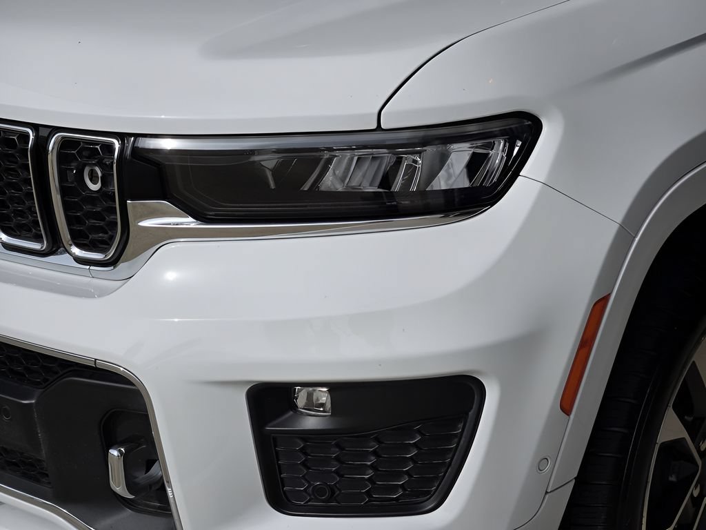 Used 2021 Jeep Grand Cherokee L Overland w/ Advanced Protech Group III AWD/4WD image 8