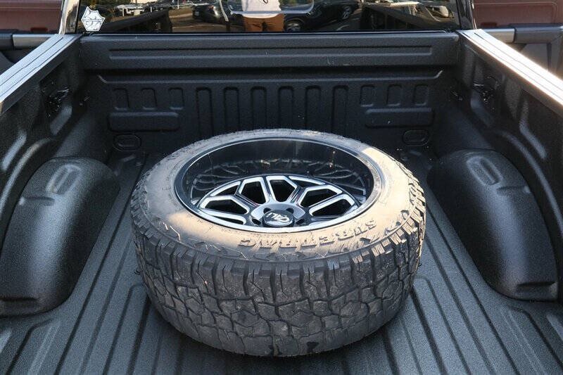Used 2023 Ford F150 Lariat w/ Equipment Group 502A High AWD/4WD image 40