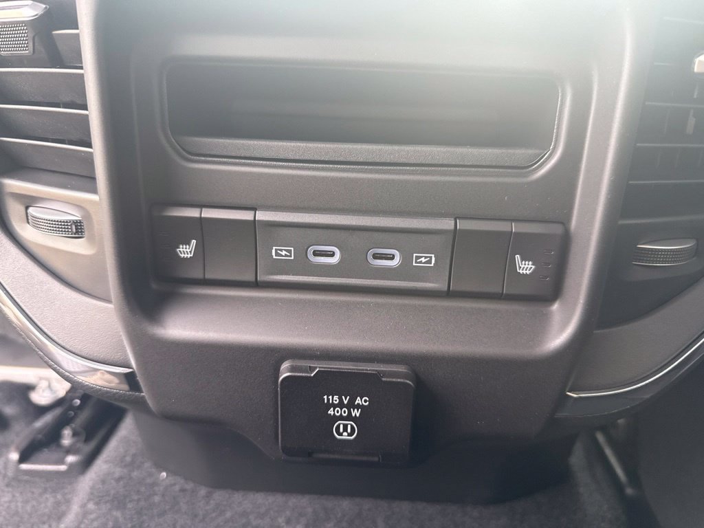 New 2027 RAM 1500 Laramie AWD/4WD image 18