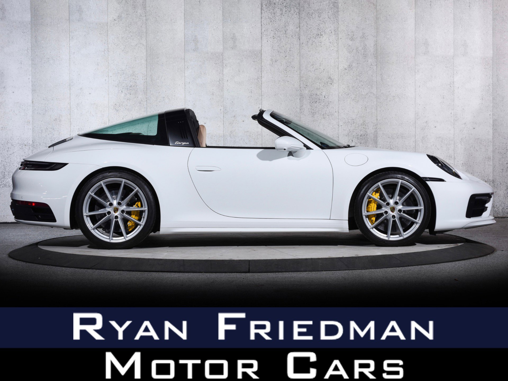 Used 2024 Porsche 911 Targa 4S video 1