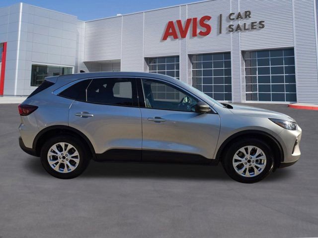 Used 2024 Ford Escape Active w/ Cold Weather Package image 5