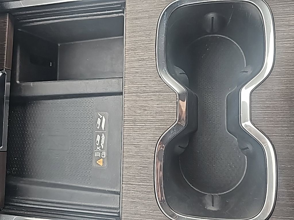 Certified 2024 GMC Acadia Denali w/ LPO, Floor Liner Package AWD/4WD image 30