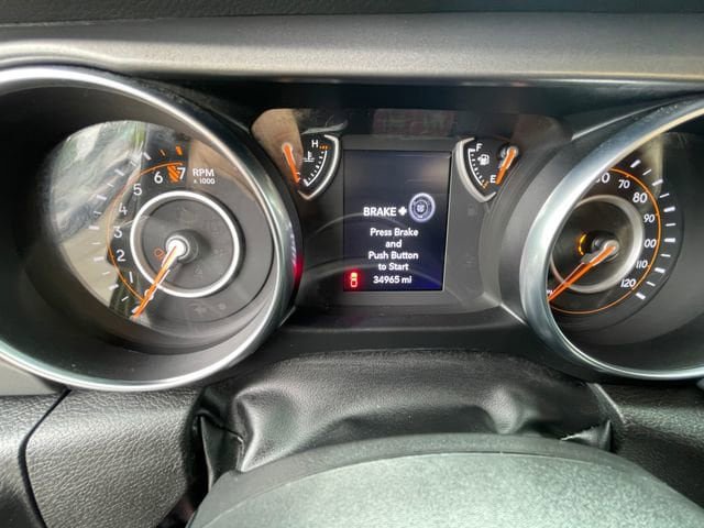 Used 2023 Jeep Gladiator Sport AWD/4WD image 14