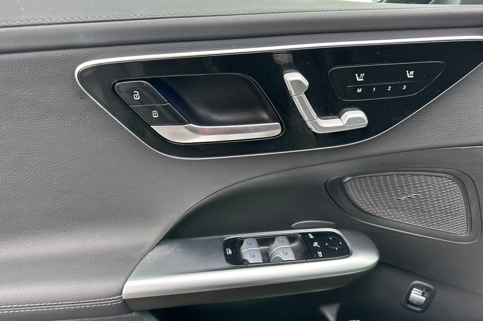 Certified 2025 Mercedes-Benz C 300 Sedan image 11