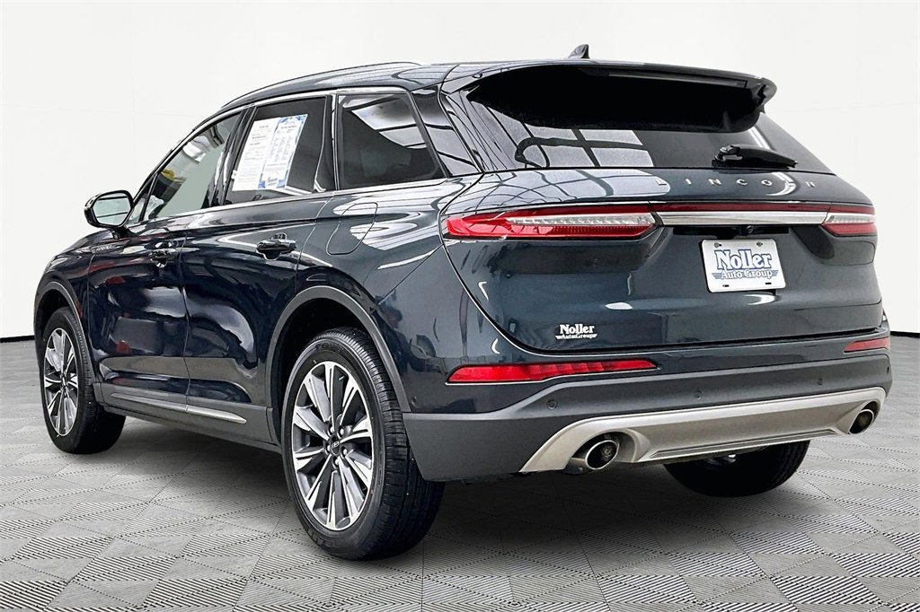 Used 2022 Lincoln Corsair Reserve w/ Equipment Group 201A image 13