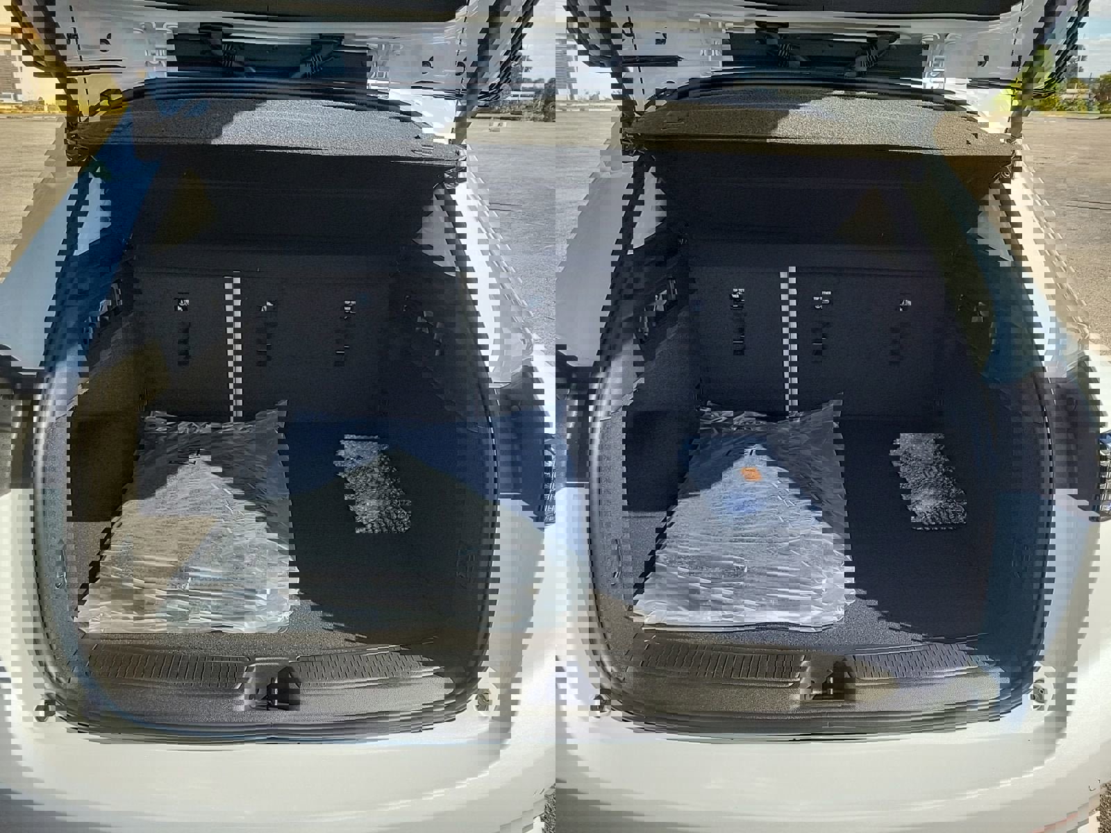 New 2026 Buick Envision Avenir image 7