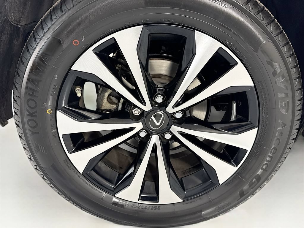 Used 2021 Lexus NX 300 F Sport w/ Accessory Package AWD/4WD image 33