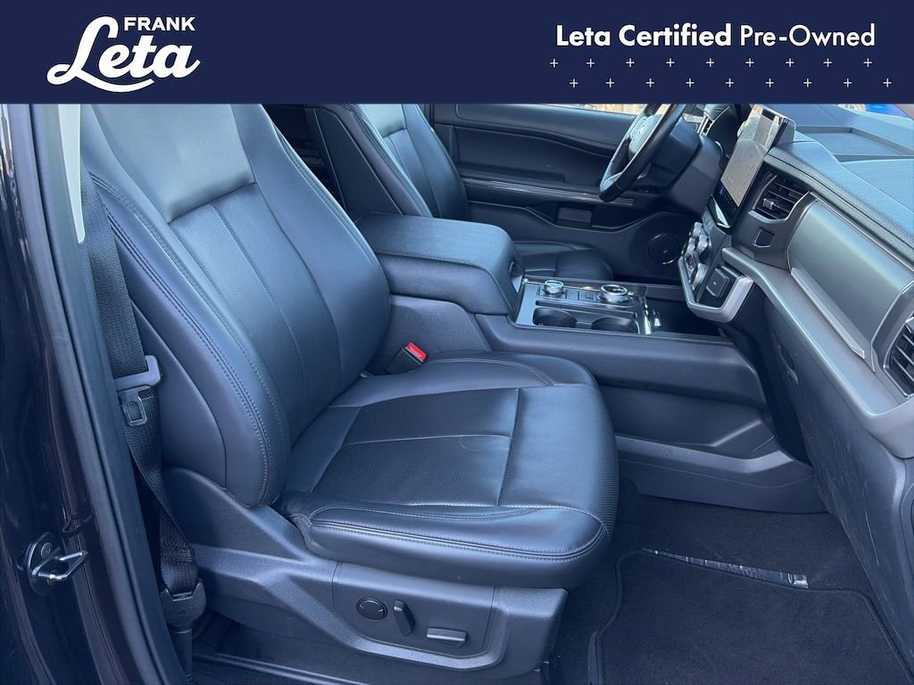 Used 2024 Ford Expedition XLT image 39