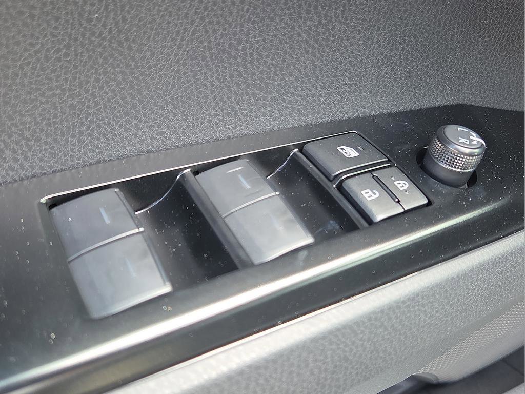 New 2026 Toyota Camry SE FWD image 18