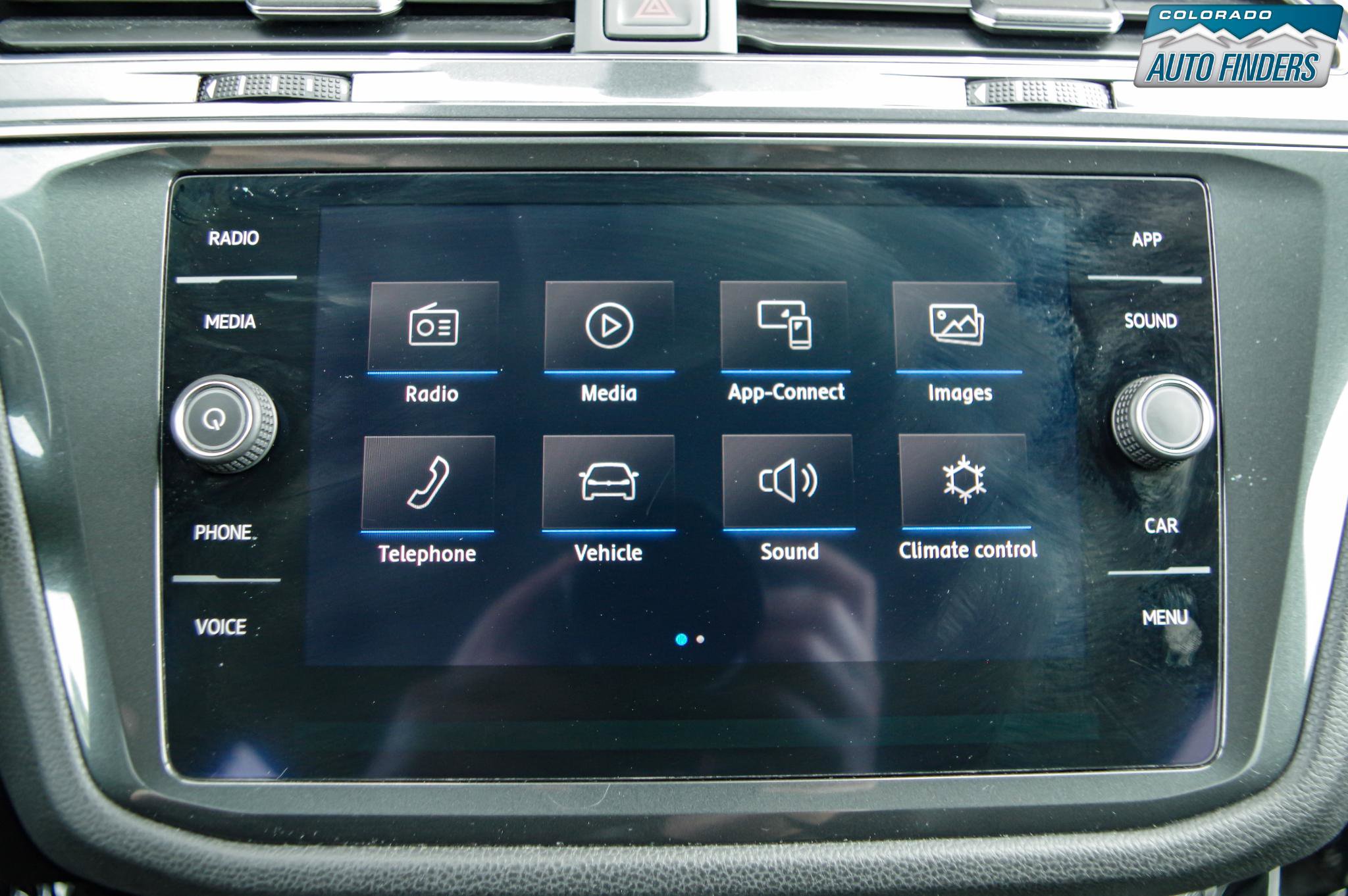 Used 2019 Volkswagen Tiguan SE FWD image 21